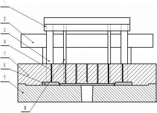 cn203030835u_爆破盖的浇注装置失效