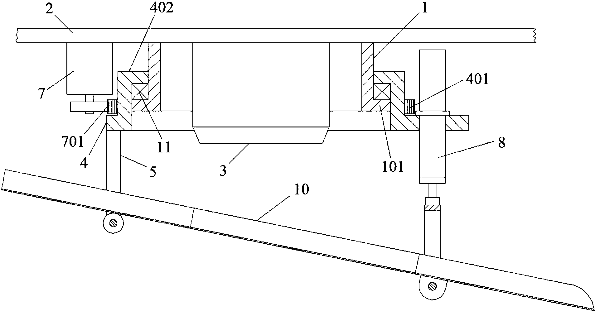 cn207597199u_一种搅拌站出料口用可调斜溜槽有效