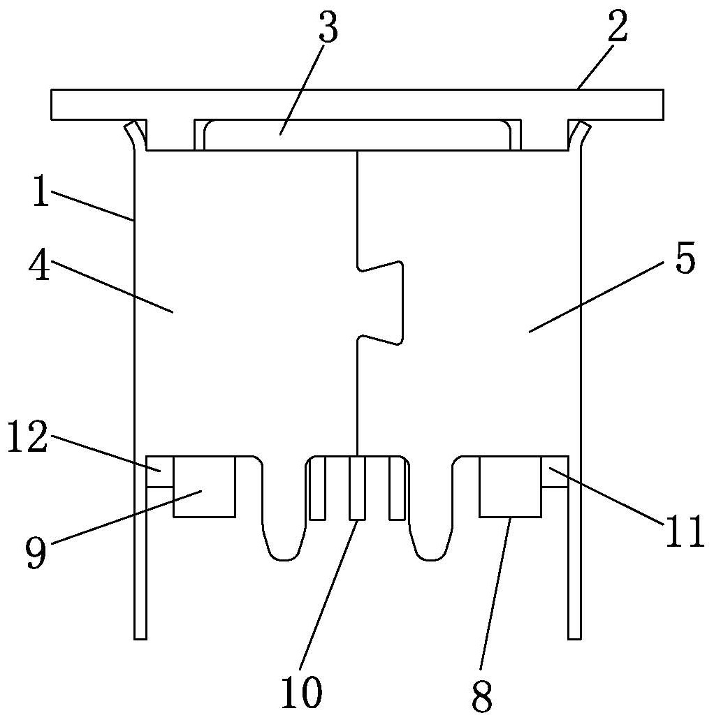 cn213212458u_一种具有micusb立式贴结构的插口连接器