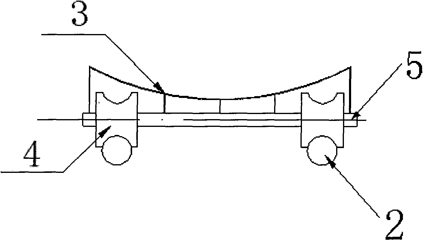 cn101870400a_钢结构网架内大口径螺旋风管运输车失效