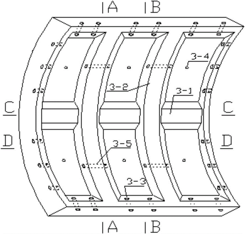 一种隧道内半环加固用的预应力模数式管片及施工方法