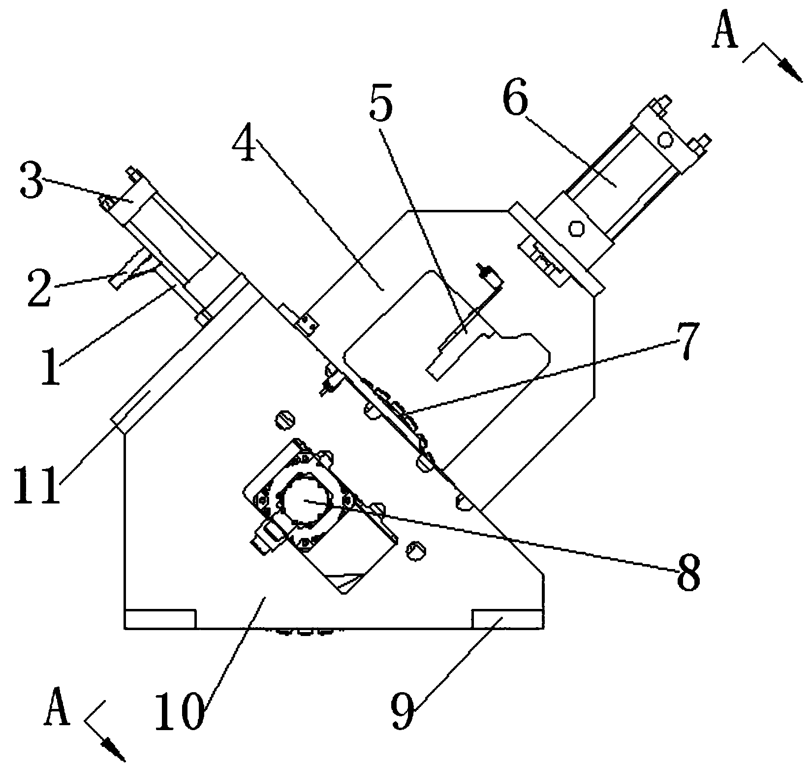 机架为由底板,两立板,盖板组成的框架结构,打字装置包括转盘机构,打字