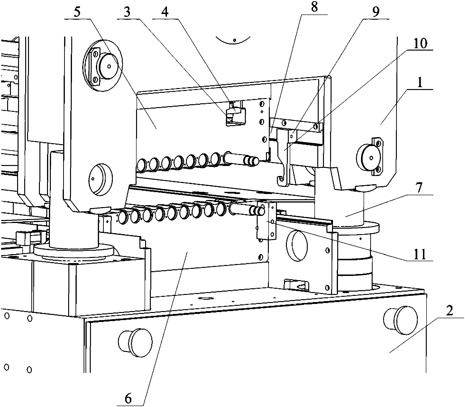 cn102873137b_一种便于换辊的矫直机结构失效