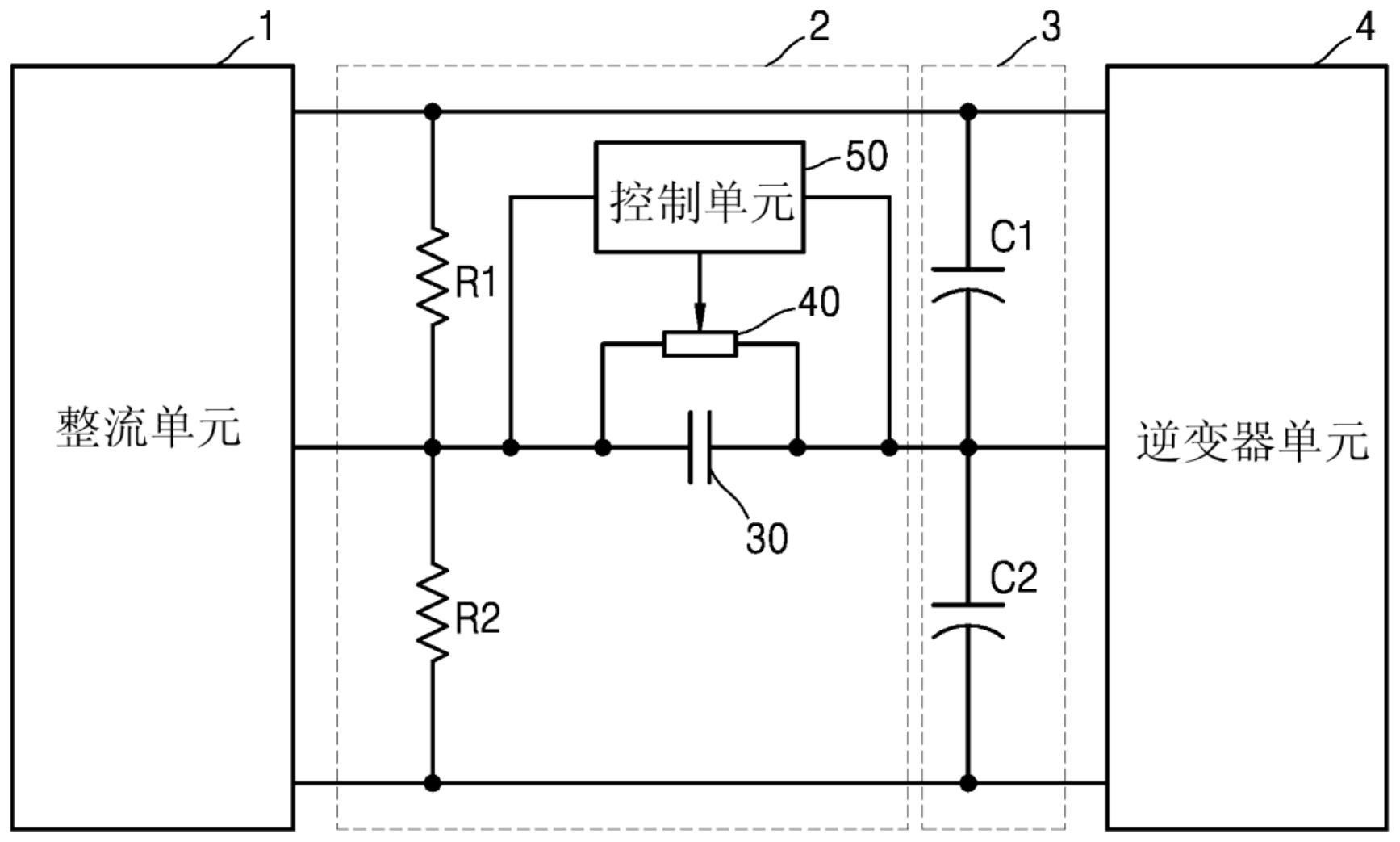 用於平衡逆變器中的直流鏈路電容器的電壓的裝置