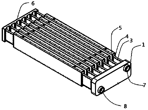 一种用于冷却储存模块的多孔流道液冷板