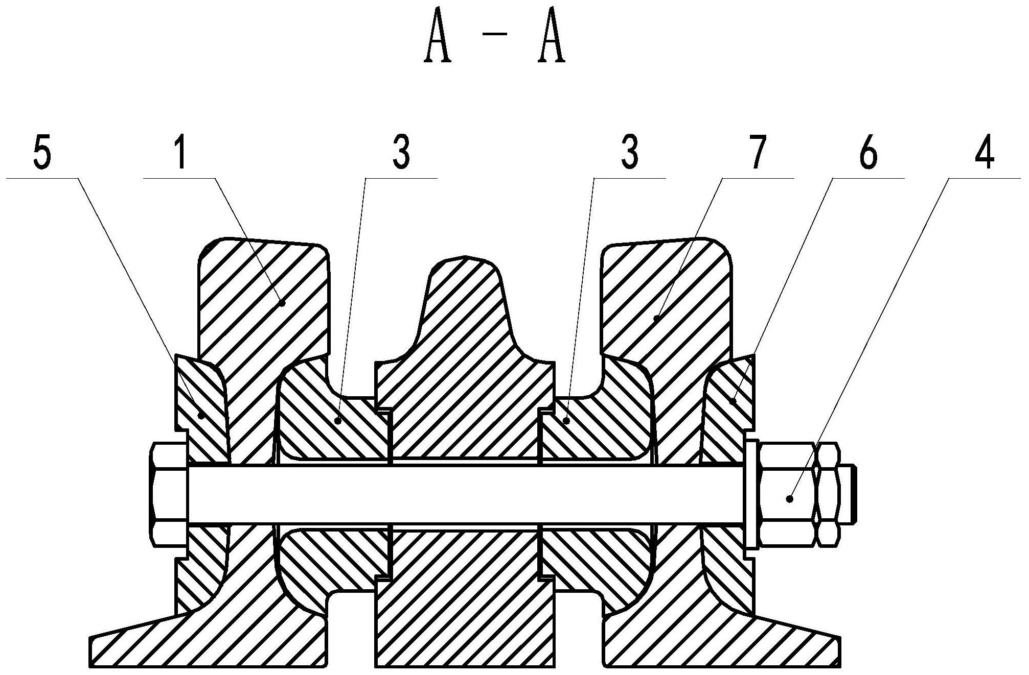 一种翼轨轨头压制加高型合金钢组合辙叉