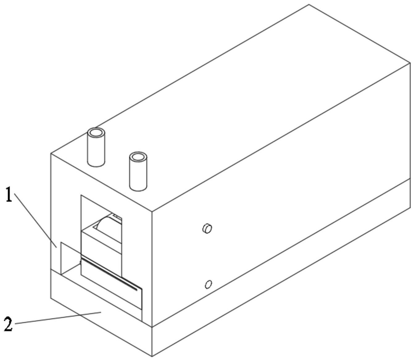 一种具有辊道基础保护结构的加热辊道炉