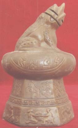 瓶子那榔铜鼓酒1