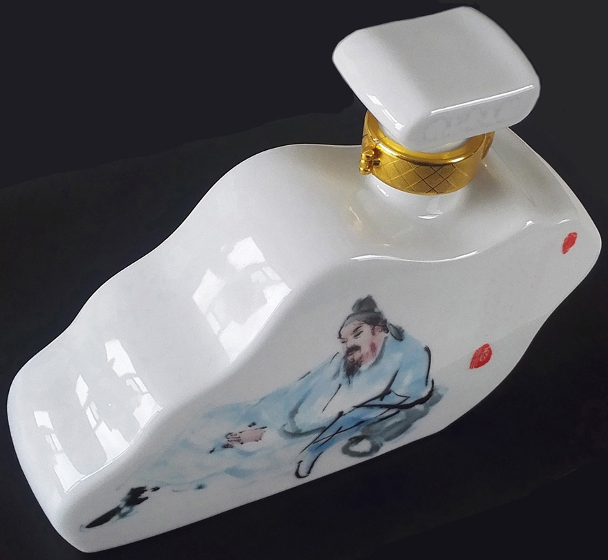 酒瓶醉美杏花村