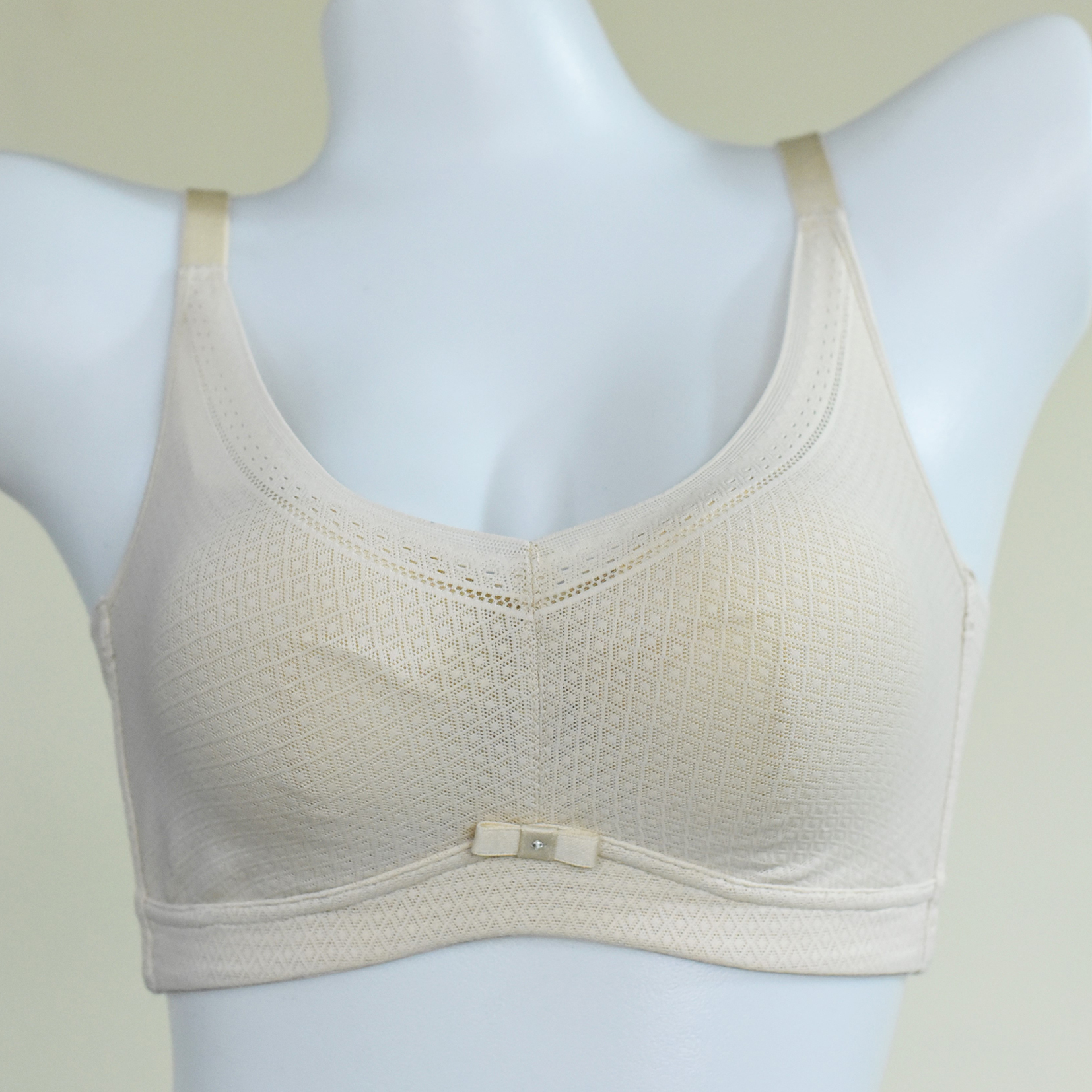 文胸黑天鹅养护文胸6300