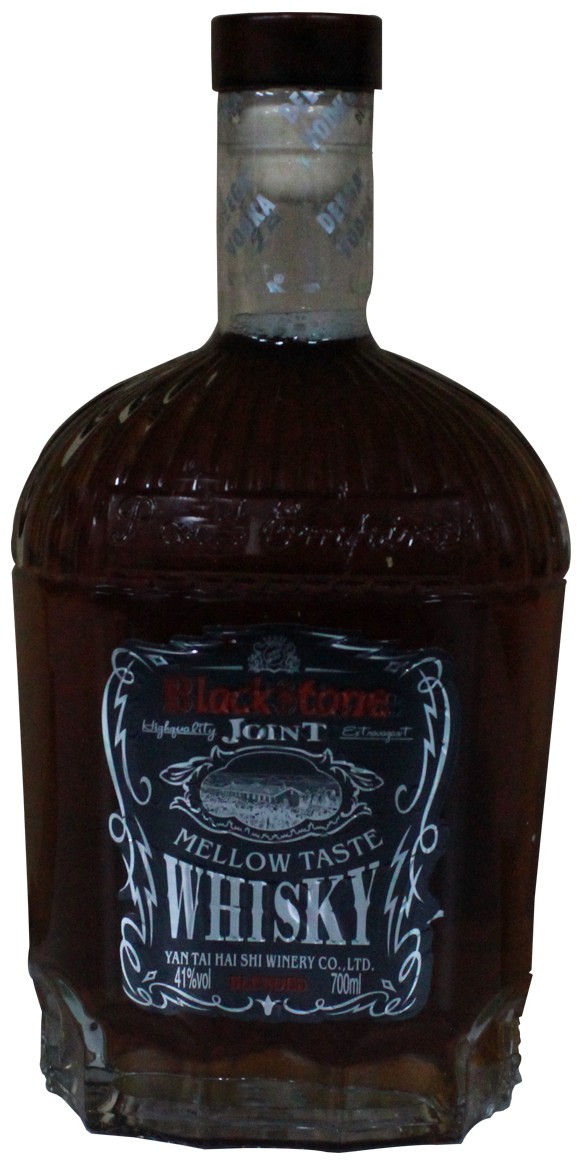 酒瓶乔恩特黑金威士忌