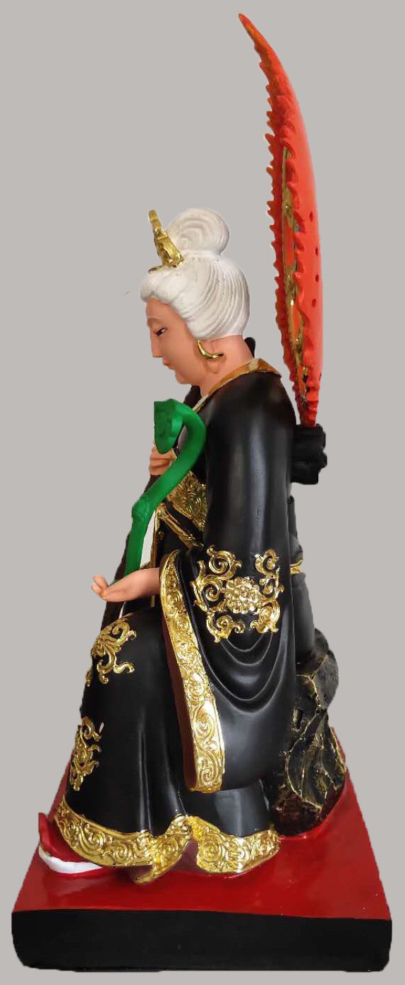 工艺品雕像黑老太太