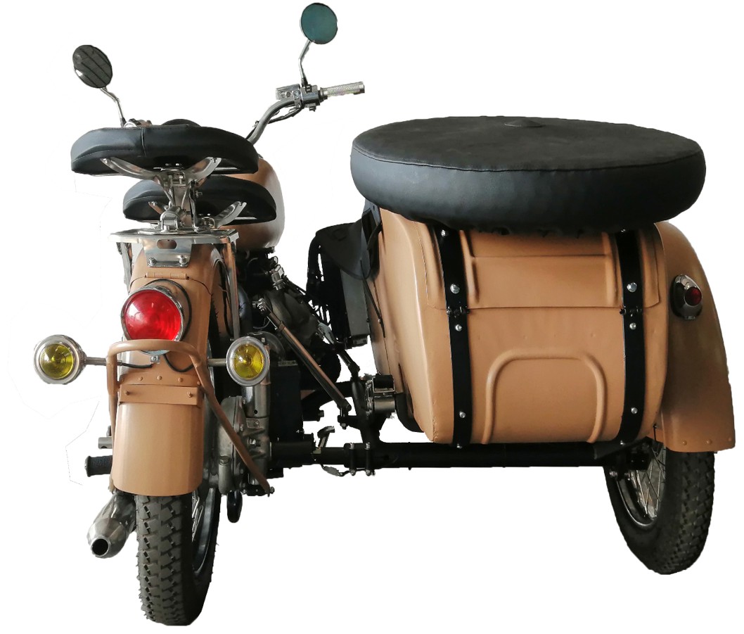 摩托车(直列四缸边三轮1100cc)