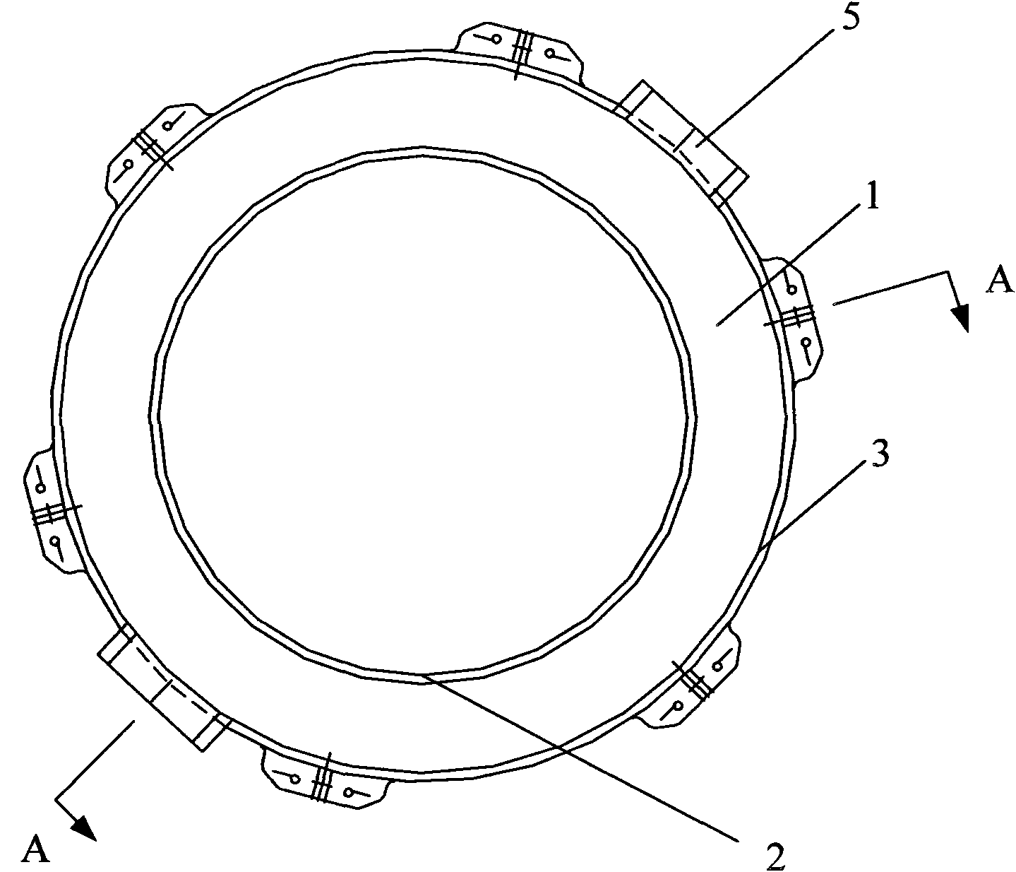一种铆焊加工干熄焦炉顶水封槽