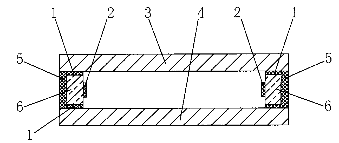 一种电加热中空玻璃