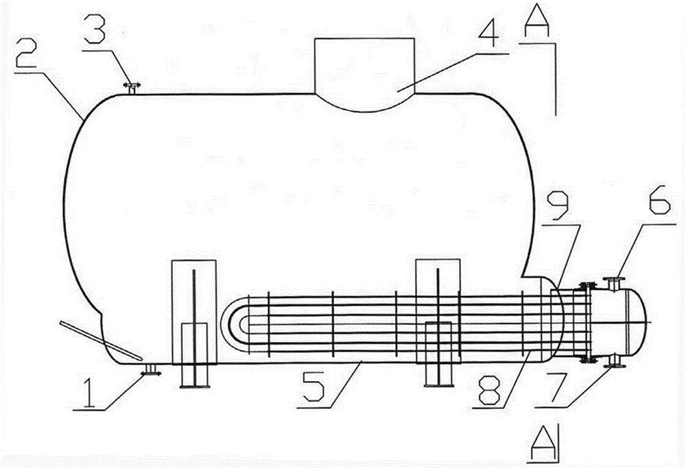 一种卧式蒸馏釜