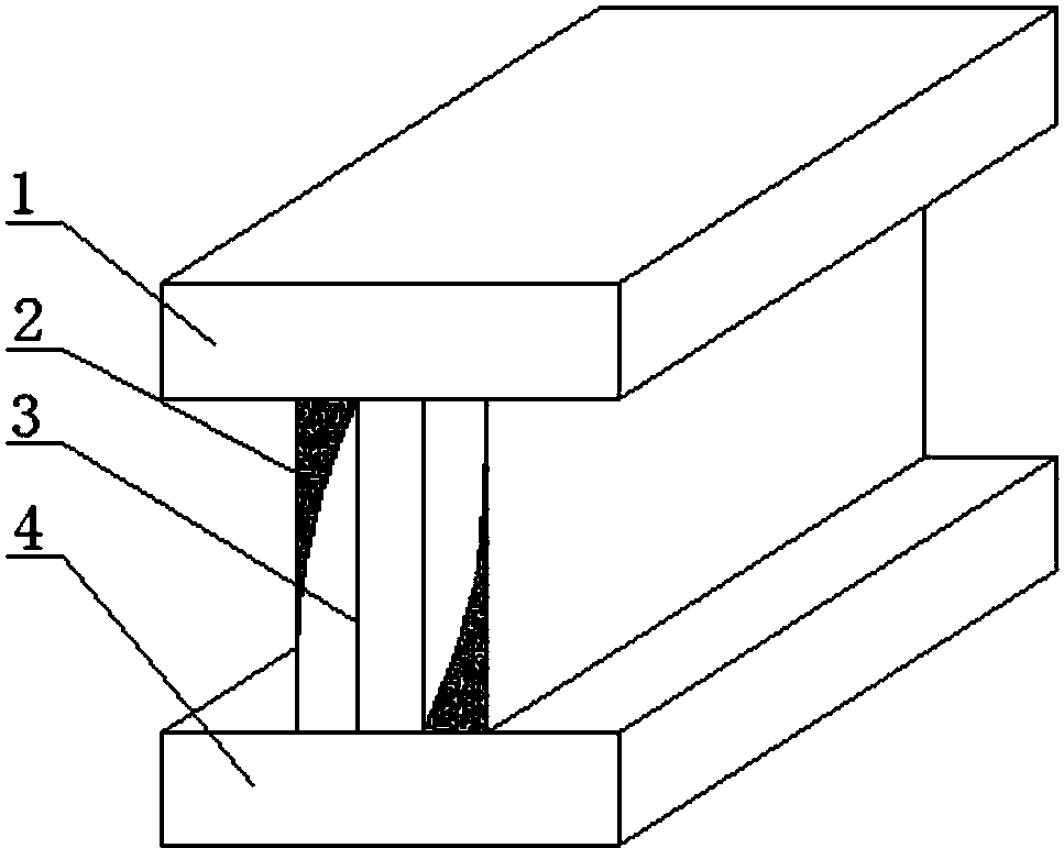 本实用新型公开了钢结构加强板,水平排布的上钢板,下钢板通过竖直加强