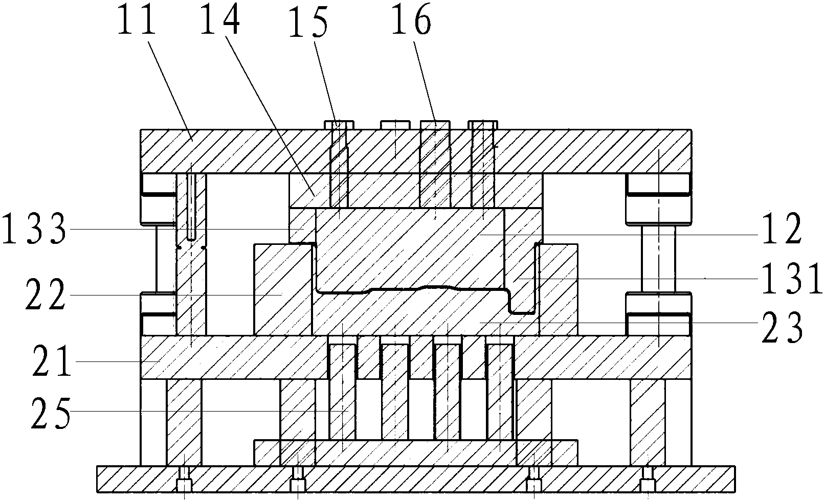 卷边模具结构图图片