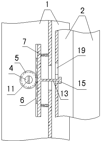 cn208168558u_一种对开式卷帘门门锁结构有效
