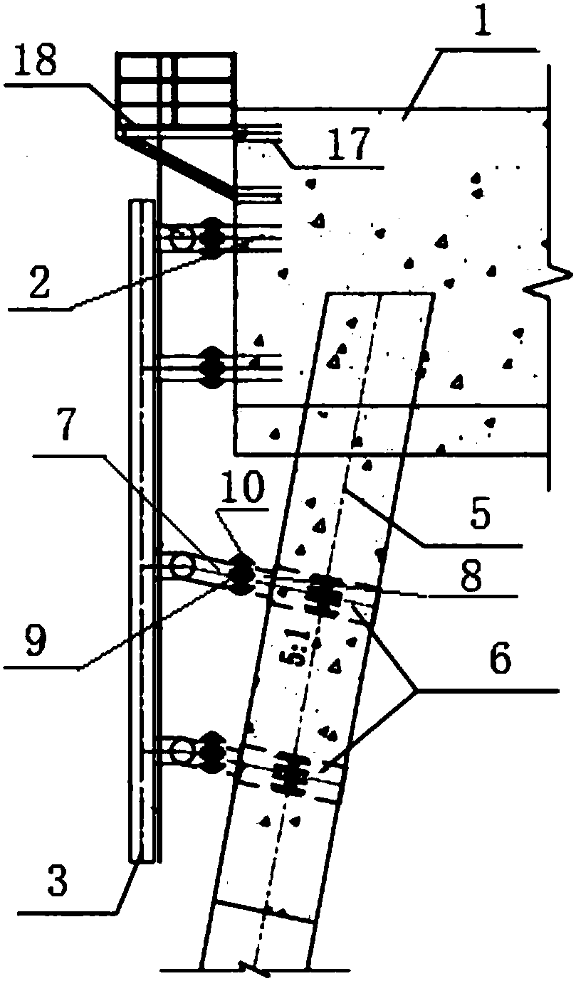 一种高桩承台基础靠船构件连接结构