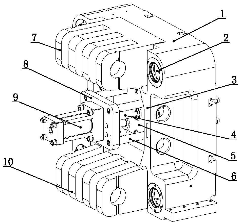 一种注塑机动模板顶出机构