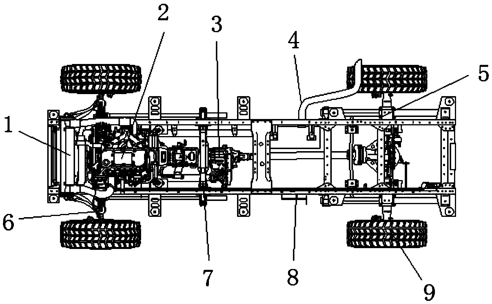 一种适用于六点五吨装甲车改装的四驱三类底盘