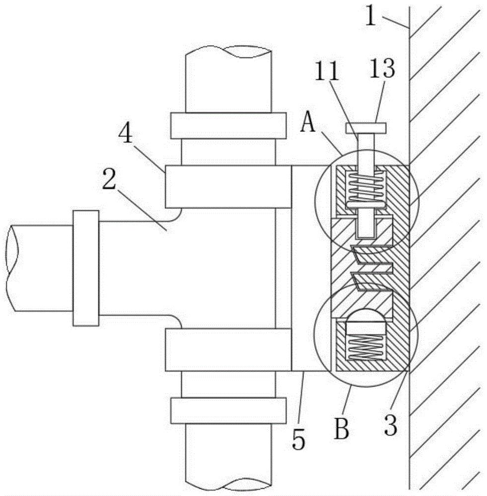 一种三通接头的快速固定装置
