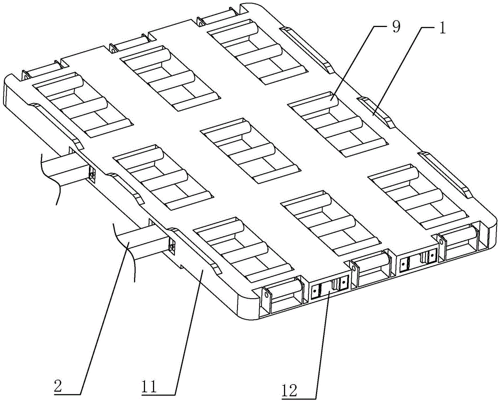 cn211365371u_一种用于航空集装箱运输的托盘有效