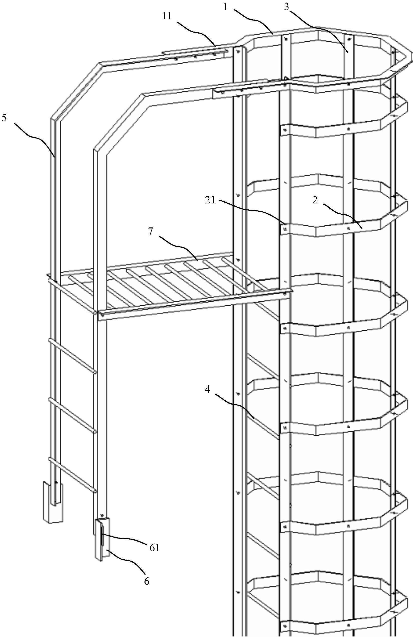 用于钢结构屋面的八角形护笼检修梯