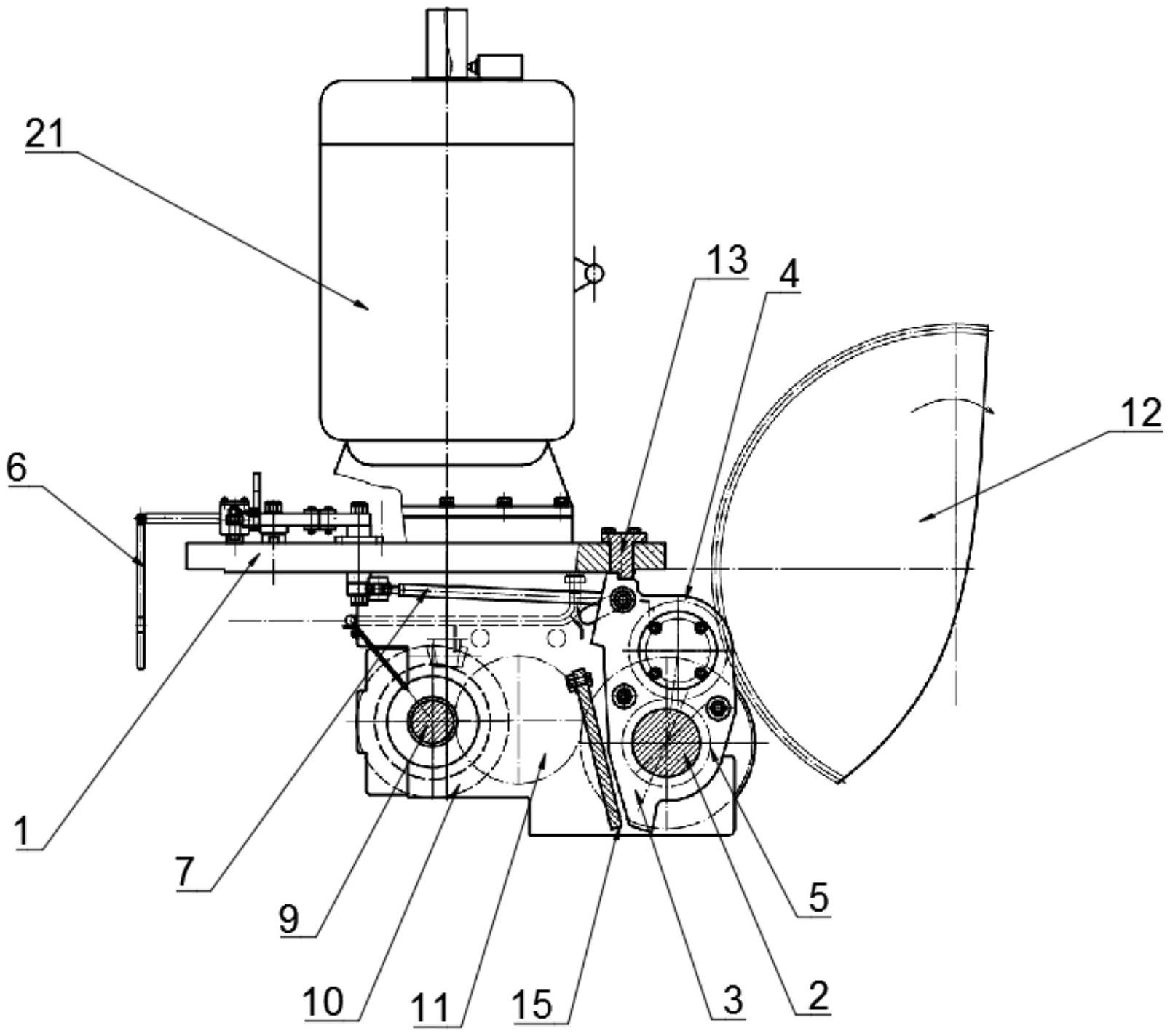 涉及盘车技术领域,包括机架,在机架上设有摆动齿轮机构,摆动控制机构