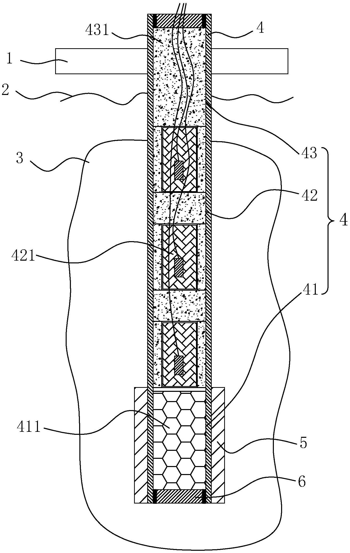 一种海底隧道基岩爆破装药结构
