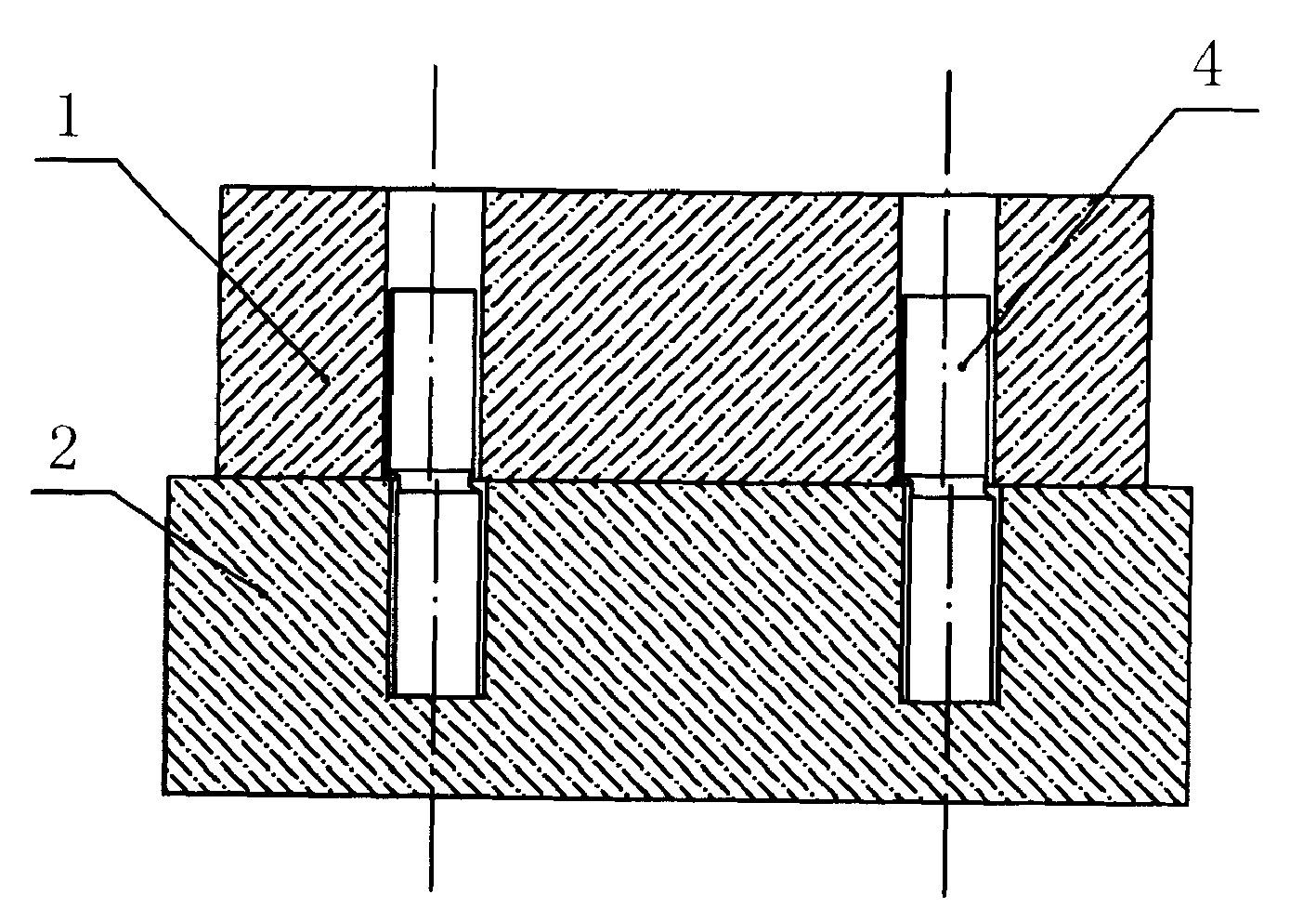多层组合模体偏心定位销式定位结构