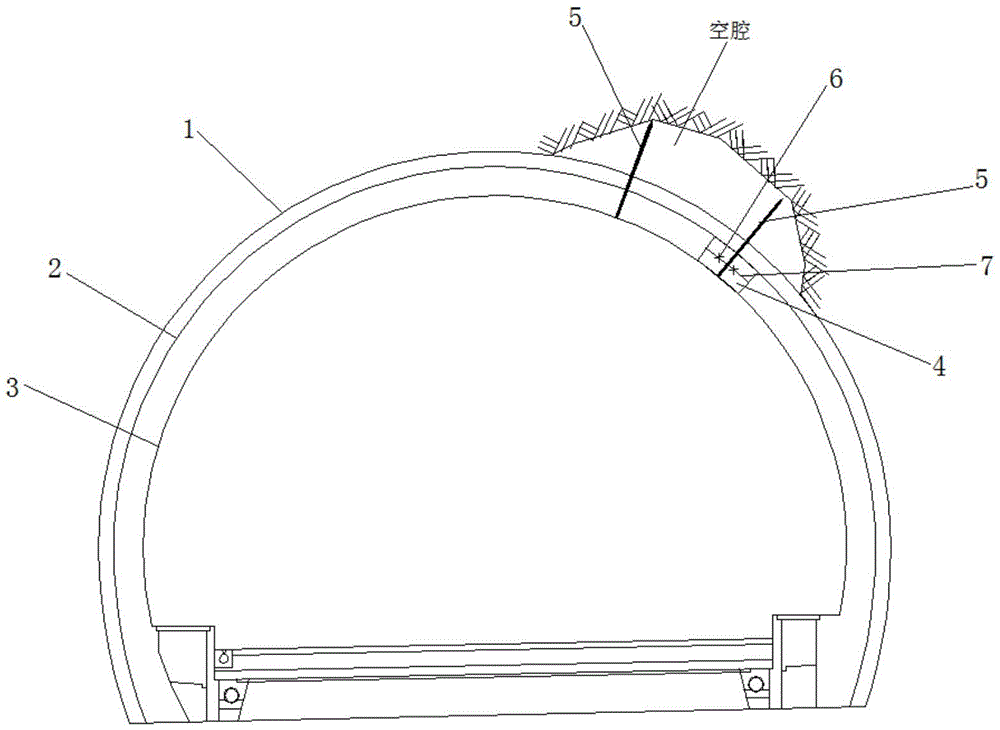 一种对围岩较差公路隧道衬砌空腔的修复结构